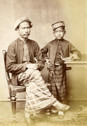 19th century photograph of a Sri Lankan Malayan man and boy